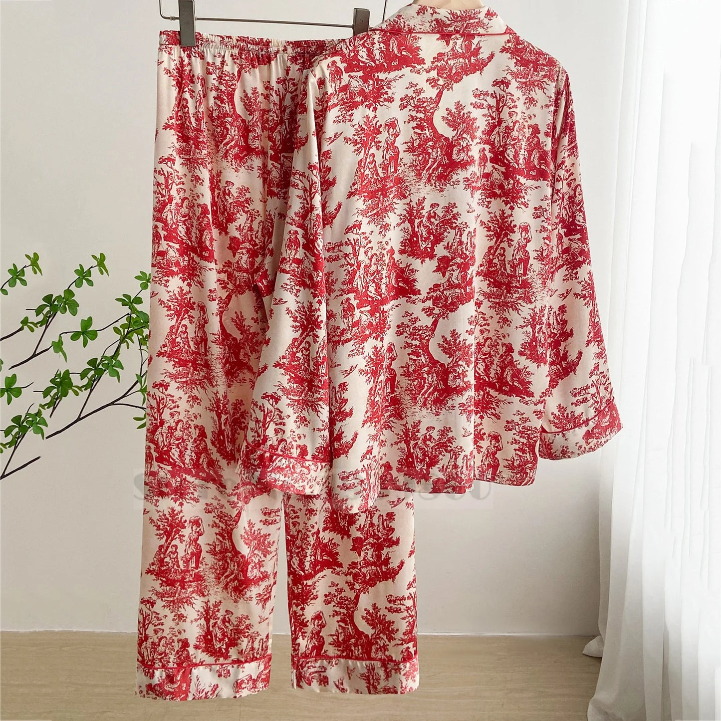 Flower Print Pajama Set Cozy Style
